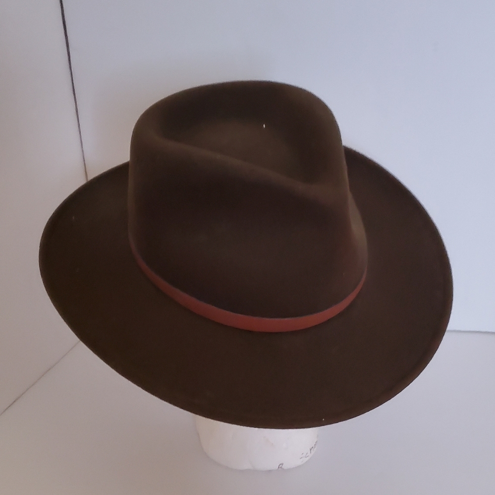 Dark Brown wool size Medium